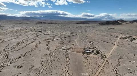 View/Area - 2580 Marks, Twentynine Palms, CA 92277 photo 3 of 12