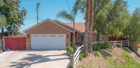 29622 La Cresta Dr, Canyon Lake, CA 92587