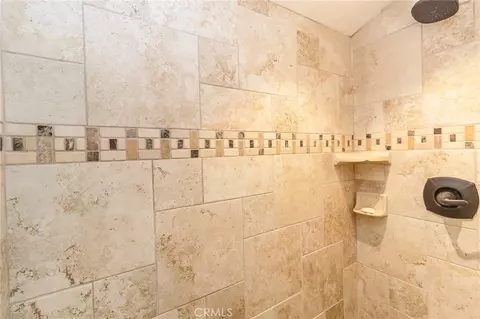 Bath - 915 Beach Dr, Needles, CA 92363 photo 8 of 12