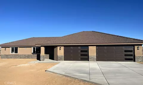 13119 Candlewood Rd, Apple Valley, CA 92308