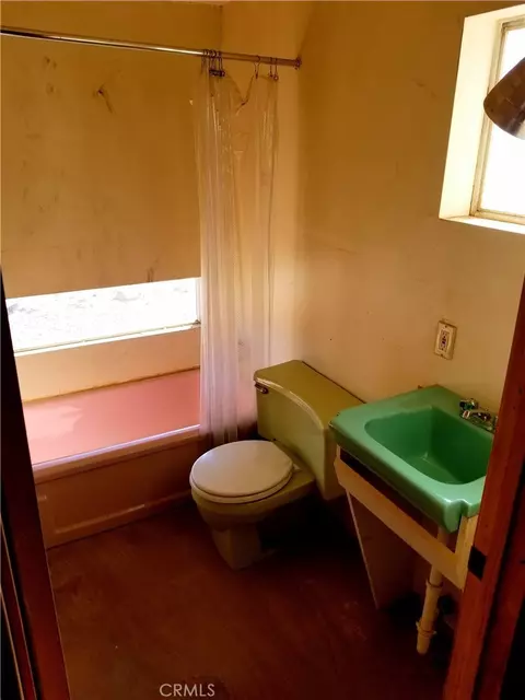 Bath - 80649 Brown Rd, Twentynine Palms, CA 92277 photo 1 of 1