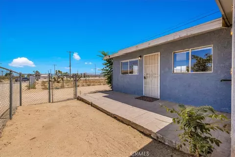 58810 29 Palms Hwy, Yucca Valley, CA 92284