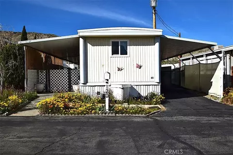 56254 29 Palms Hwy #120, Yucca Valley, CA 92284