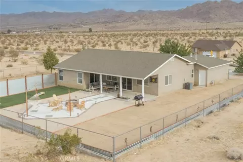 Exterior - 62382 Crestview Dr, Joshua Tree, CA 92252 photo 3 of 10