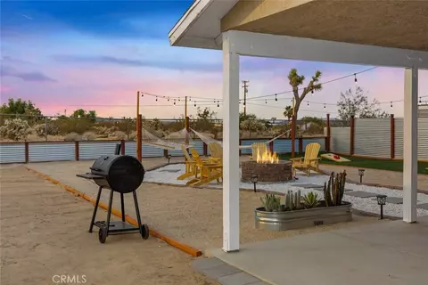Exterior - 62382 Crestview Dr, Joshua Tree, CA 92252 photo 5 of 10