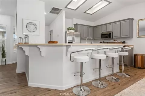 Kitchen - 62382 Crestview Dr, Joshua Tree, CA 92252 photo 1 of 3