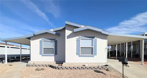 7501 Palm UNIT 77, Yucca Valley, CA 92284
