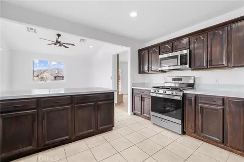 Kitchen - 61791 Alta Mesa Dr, Joshua Tree, CA 92252 photo 1 of 3