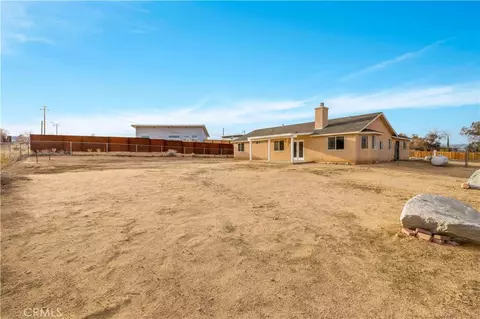 Exterior - 61791 Alta Mesa Dr, Joshua Tree, CA 92252 photo 6 of 9