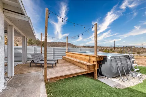 Exterior - 55500 Massachusets, Landers, CA 92285 photo 7 of 16