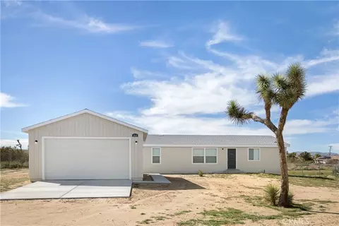 3614 Surrey Ave, Yucca Valley, CA 92284
