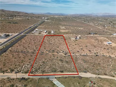 111 Perris, Landers, CA 92285 photo 15