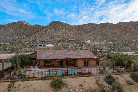 Exterior - 60556 Mountain View Trl, Joshua Tree, CA 92252 photo 18 of 19