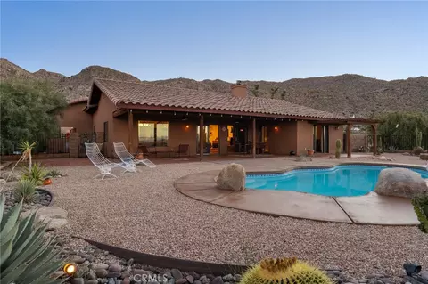 Exterior - 60556 Mountain View Trl, Joshua Tree, CA 92252 photo 13 of 19