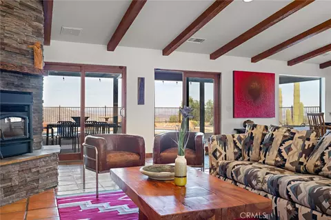 Living - 60556 Mountain View Trl, Joshua Tree, CA 92252 photo 6 of 11