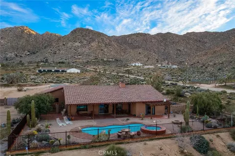 Exterior - 60556 Mountain View Trl, Joshua Tree, CA 92252 photo 17 of 19