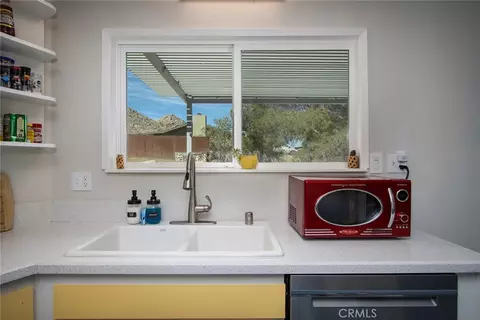 Kitchen - 7994 Sunset Rd, Joshua Tree, CA 92252 photo 3 of 3