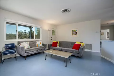 Living - 7994 Sunset Rd, Joshua Tree, CA 92252 photo 1 of 4