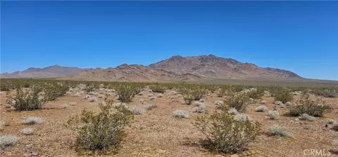 0 Pole Line Rd, Lucerne Valley, CA 92356