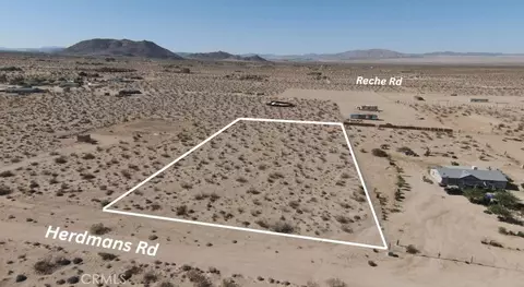 60684 Herdmans, Landers, CA 92285