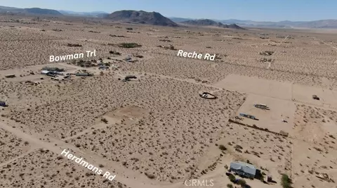 60684 Herdmans, Landers, CA 92285 photo 2