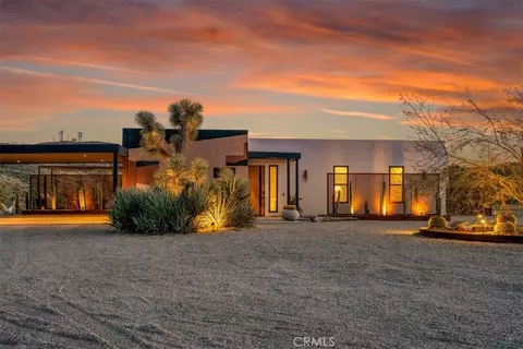 58275 Buena Vista Dr, Yucca Valley, CA 92284