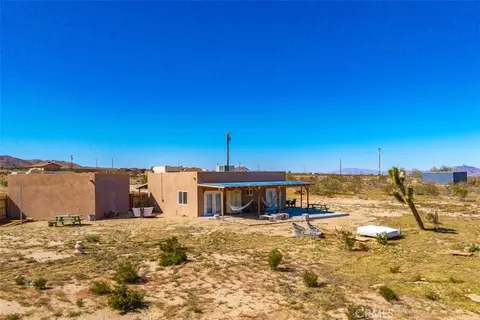 Exterior - 1335 Fortuna Ave, Landers, CA 92285 photo 16 of 16