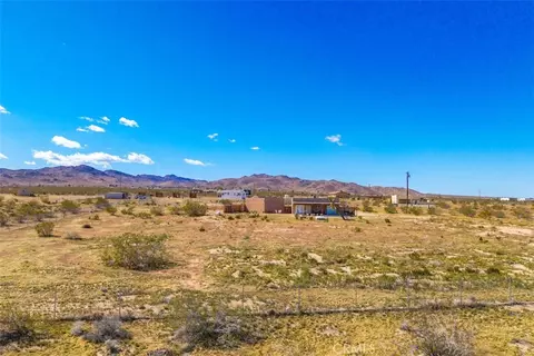 Other - 1335 Fortuna Ave, Landers, CA 92285 photo 9 of 12