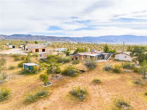 View/Area - 5975 Desert Star, Johnson Valley, CA 92285 photo 2 of 11