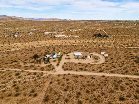 View/Area - 5975 Desert Star, Johnson Valley, CA 92285 photo 6 of 11