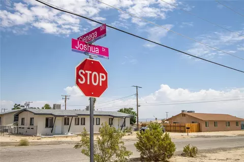 6400 Cienega Dr, Twentynine Palms, CA 92277