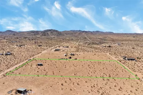 View/Area - 56172 Cone Blvd, Landers, CA 92285 photo 1 of 7