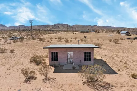 56172 Cone Blvd, Landers, CA 92285