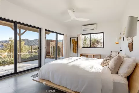 Bedroom - 48575 W Paradise, Morongo Valley, CA 92256 photo 2 of 5