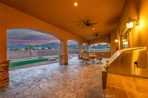 Exterior - 58839 Santa Barbara Dr, Yucca Valley, CA 92284 photo 9 of 17
