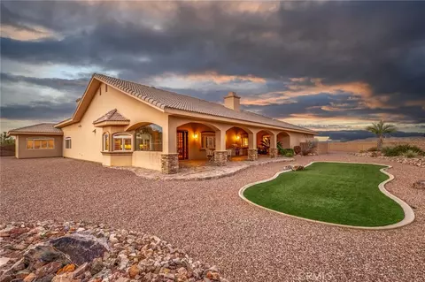Exterior - 58839 Santa Barbara Dr, Yucca Valley, CA 92284 photo 11 of 17