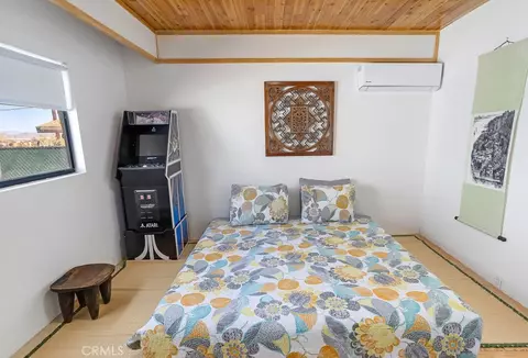 Bedroom - 61680 Valley View Dr, Joshua Tree, CA 92252 photo 5 of 9