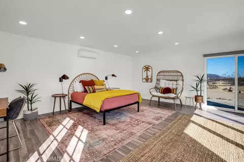 Bedroom - 5737 Mojave Ranch Rd, Joshua Tree, CA 92252 photo 9 of 10