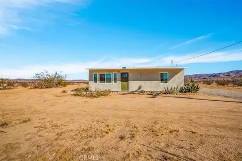 Exterior - 5737 Mojave Ranch Rd, Joshua Tree, CA 92252 photo 10 of 10