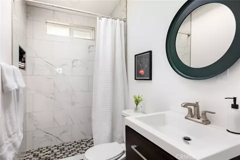 Bath - 5737 Mojave Ranch Rd, Joshua Tree, CA 92252 photo 3 of 3