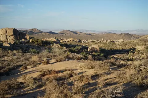 52588 Blackbrush Rd, Pioneertown, CA 92268