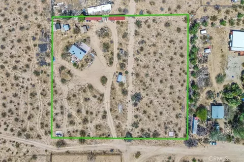 View/Area - 1022 Chuckawalla Rd, Landers, CA 92285 photo 2 of 8