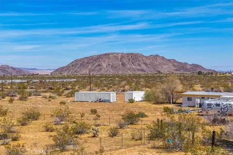 Exterior - 1022 Chuckawalla Rd, Landers, CA 92285 photo 17 of 17