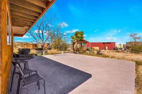 Exterior - 1022 Chuckawalla Rd, Landers, CA 92285 photo 7 of 17