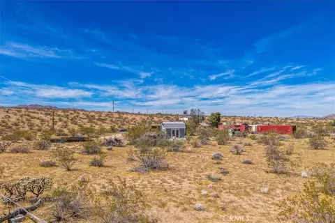 Exterior - 1022 Chuckawalla Rd, Landers, CA 92285 photo 16 of 17