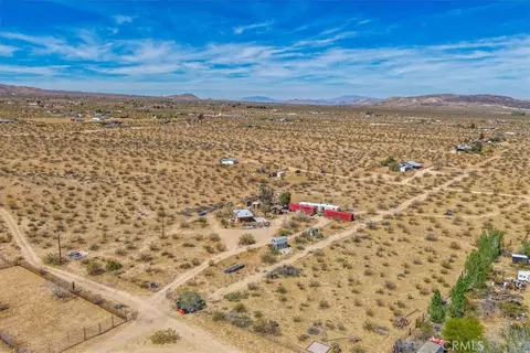 View/Area - 1022 Chuckawalla Rd, Landers, CA 92285 photo 8 of 8