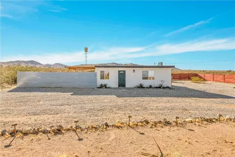 1746 Golden Sands, Landers, CA 92285