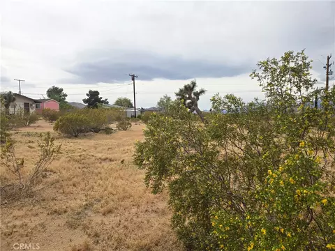 7414 Alaba Ave, Yucca Valley, CA 92284 photo 2
