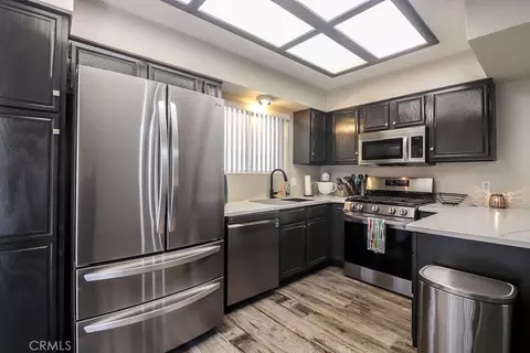 Kitchen - 1330 Santa Fe Cir, Needles, CA 92363 photo 3 of 4