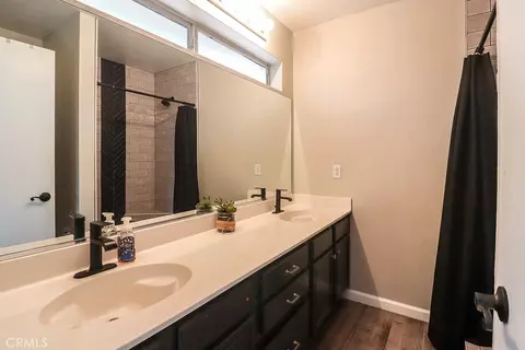 Bath - 1330 Santa Fe Cir, Needles, CA 92363 photo 4 of 7